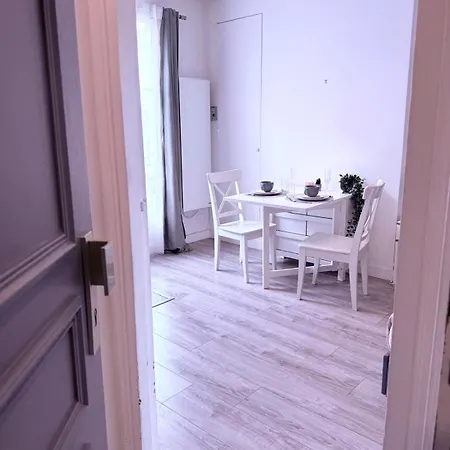 Apartman Chic Tour Eiffel